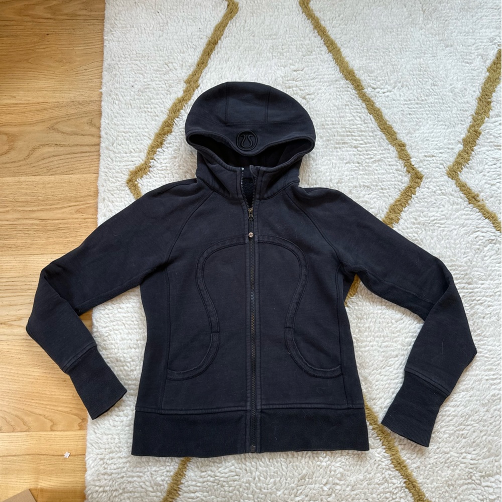 Black lululemon athletica scuba hoodie